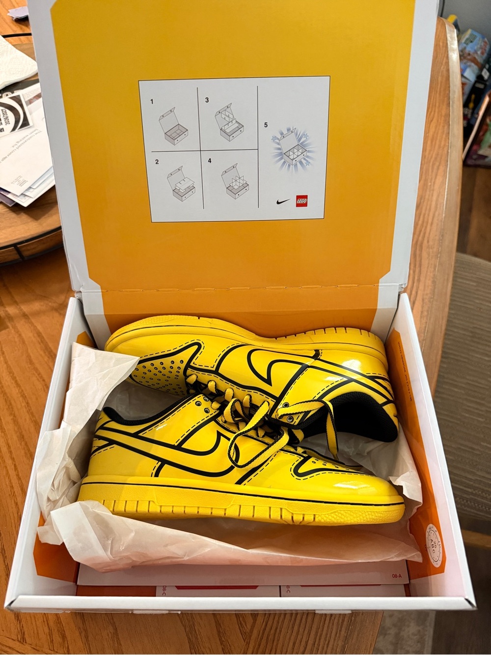 Nike Kids Yellow and Black Low-Top Sneakers